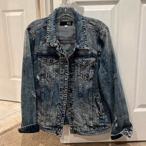 Kut from the Kloth Emma boyfriend Jean jacket